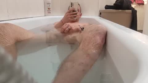 Snapshot of ahim30 chatting on December 11, 9:45 pm Ahim30 online show from December 11, 9:45 pm