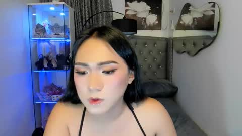 Ahmri online show from October 28, 6:10 pm