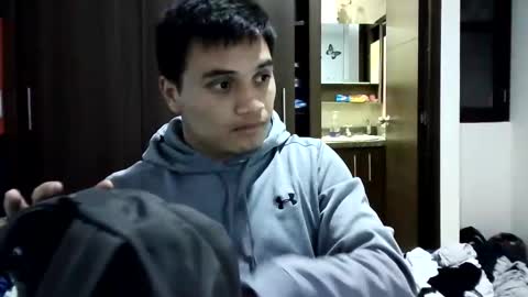 Snapshot of ahntony__69 chatting on December 5, 1:47 am ahntony  69 online show from December 5, 1:47 am