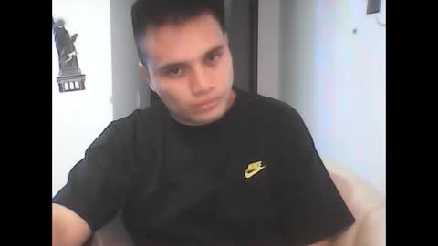 Snapshot of ahntony__69 chatting on January 27, 1:59 am ahntony  69 online show from January 27, 1:59 am