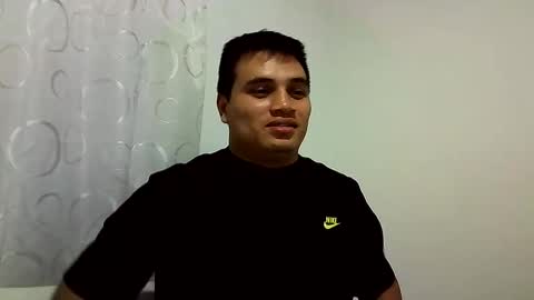 Snapshot of ahntony__69 chatting on February 17, 3:36 am ahntony  69 online show from February 17, 3:36 am