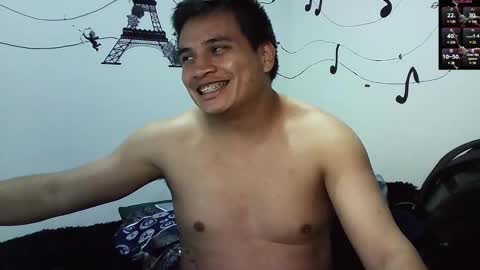 Snapshot of ahntony__69 chatting on March 6, 2:09 am ahntony  69 online show from March 6, 2:09 am