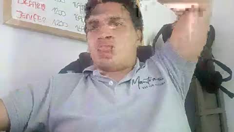 Snapshot of ahntony__69 chatting on October 29, 9:22 am ahntony  69 online show from October 29, 9:22 am