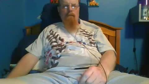 hrnycummer online show from May 17, 5:27 am