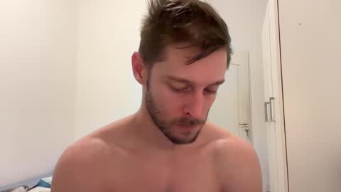 Snapshot of aiasar chatting on December 5, 3:28 pm Aiasar online show from December 5, 3:28 pm