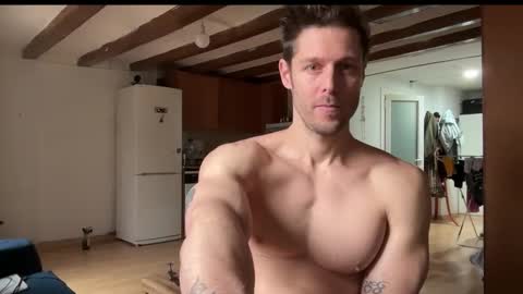 Snapshot of aiasar chatting on February 13, 12:56 pm Aiasar online show from February 13, 12:56 pm