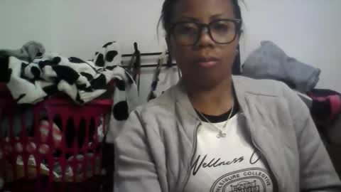 Aicha boobs online show from May 16, 5:12 pm