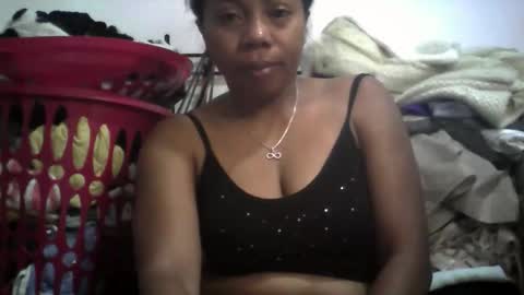 Aicha boobs online show from May 18, 12:51 am