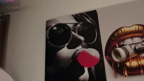 Aida  online show from December 3, 11:19 am