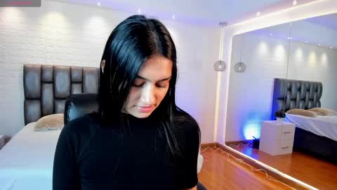 aidajoness online show from May 2, 1:27 pm