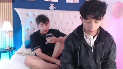 Aiden online show from May 6, 12:54 pm