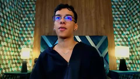 aiden_royce online show from September 20, 3:29 am