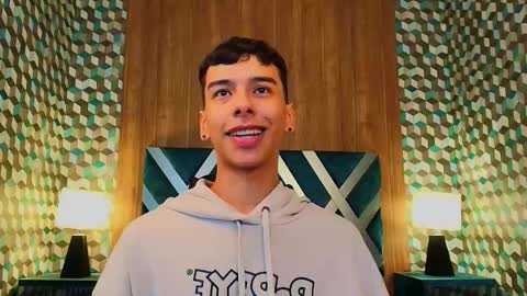 aiden_royce online show from November 8, 4:23 am