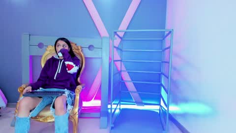  Aiko   Samantha  online show from January 9, 2:54 am