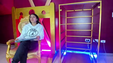  Aiko   Samantha  online show from January 28, 3:15 am