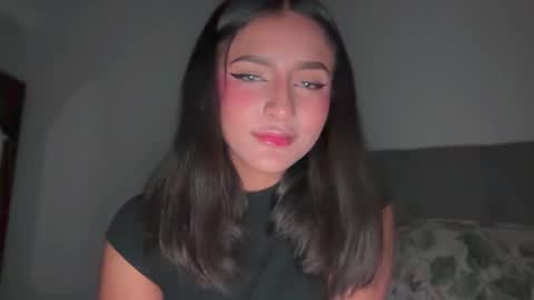 Aiisha online show from May 14, 1:45 am