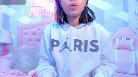 AikoLee online show from December 30, 3:47 am