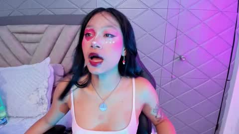 AikoLee online show from October 29, 4:15 am