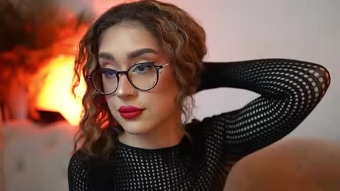  Aileen  online show from May 13, 7:55 pm