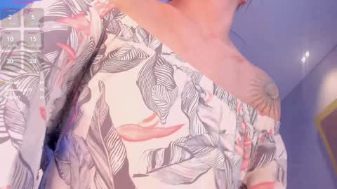 Snapshot of aileenvega chatting on December 7, 5:42 pm AILEEN VEGA online show from December 7, 5:42 pm