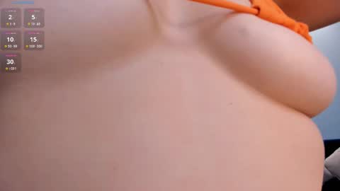 Snapshot of aileenvega chatting on February 28, 8:18 pm AILEEN VEGA online show from February 28, 8:18 pm