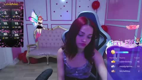 Snapshot of ailen_t_ chatting on March 6, 9:58 am ailen online show from March 6, 9:58 am