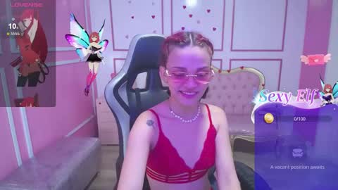 Snapshot of ailen_t_ chatting on March 12, 4:19 am ailen online show from March 12, 4:19 am