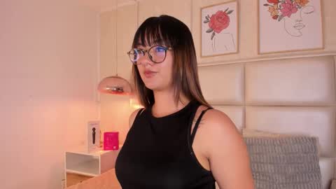 Aily Yozuko online show from February 3, 2:21 am