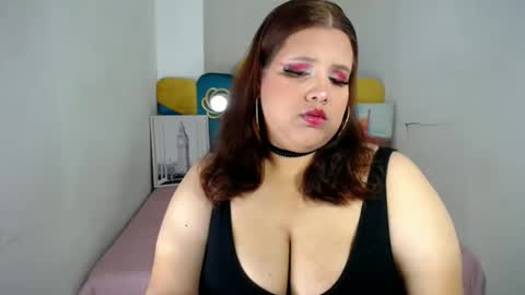 Snapshot of ailyn_rosendo chatting on February 5, 2:51 am ailyn_rosendo online show from February 5, 2:51 am