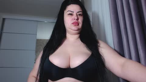 ailyn_wild online show from April 3, 7:28 am