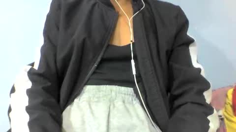 Snapshot of aimeamour chatting on November 16, 2:39 am aimeamour online show from November 16, 2:39 am