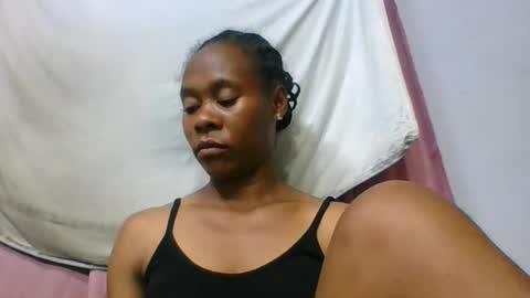 Snapshot of aimee982179 chatting on March 15, 6:47 pm aimee982179 online show from March 15, 6:47 pm