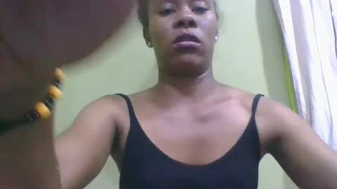 Snapshot of aimee982179 chatting on March 23, 8:02 pm aimee982179 online show from March 23, 8:02 pm