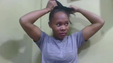 Snapshot of aimee982179 chatting on March 27, 8:26 am aimee982179 online show from March 27, 8:26 am