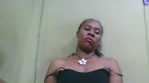 Snapshot of aimee982179 chatting on April 25, 7:11 pm aimee982179 online show from April 25, 7:11 pm