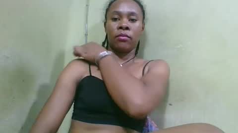 Snapshot of aimee982179 chatting on April 30, 7:31 pm aimee982179 online show from April 30, 7:31 pm