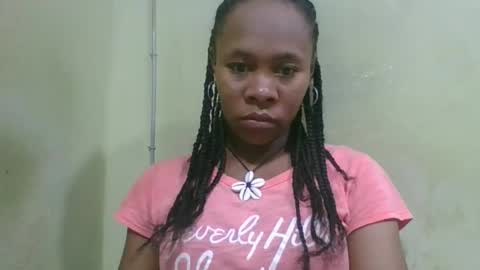 Snapshot of aimee982179 chatting on May 20, 8:31 am aimee982179 online show from May 20, 8:31 am