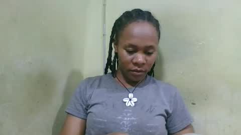Snapshot of aimee982179 chatting on May 22, 6:57 pm aimee982179 online show from May 22, 6:57 pm
