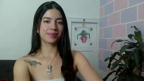 J  online show from June 9, 6:52 pm