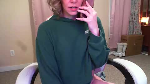 Snapshot of aiortac chatting on February 2, 1:12 am aiortac online show from February 2, 1:12 am