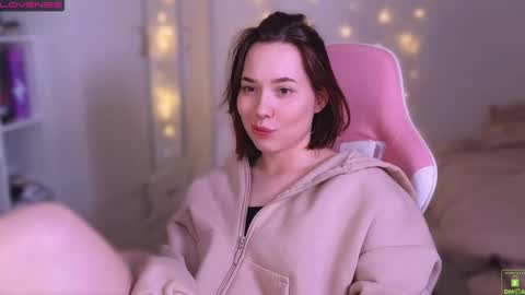 airyhill online show from January 10, 10:03 pm