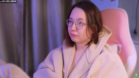 airyhill online show from February 2, 12:31 am