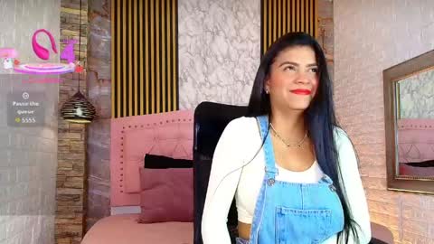 aisha__cambell online show from May 9, 10:31 am