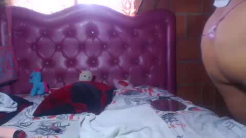 aisha koswell3 online show from January 15, 8:48 pm