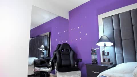 Snapshot of aisha_nowak chatting on March 3, 10:42 pm Aisha online show from March 3, 10:42 pm