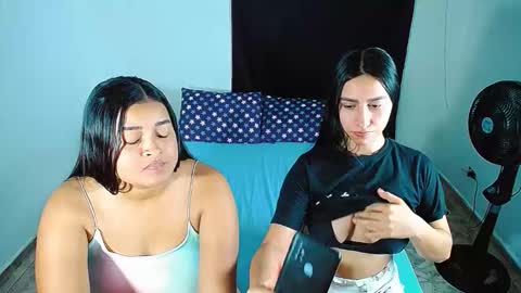 aisha_stacey0410 online show from September 9, 4:06 pm