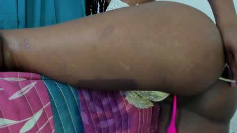 Aisha online show from January 31, 3:22 pm
