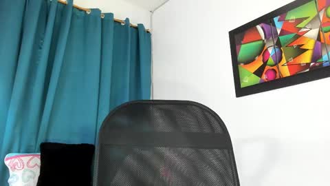 Aisha online show from February 10, 3:42 pm