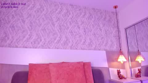 Aisha online show from September 15, 5:13 pm