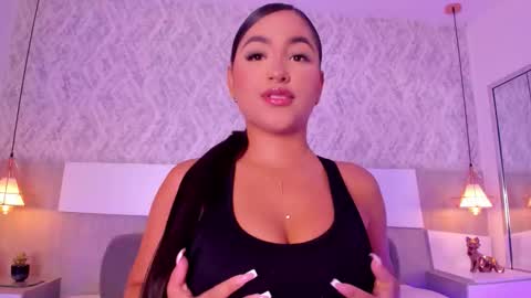 Aisha online show from October 1, 4:35 pm